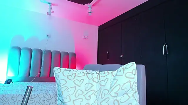 RyleyWest webcam