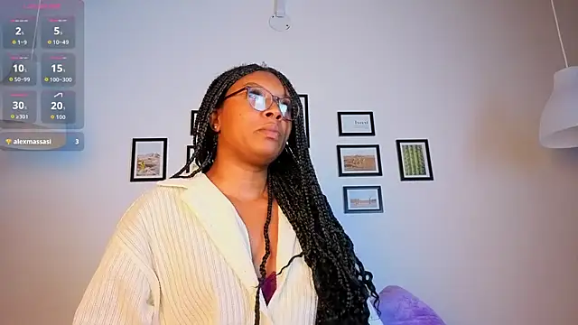 Victoria-Jacksonn webcam