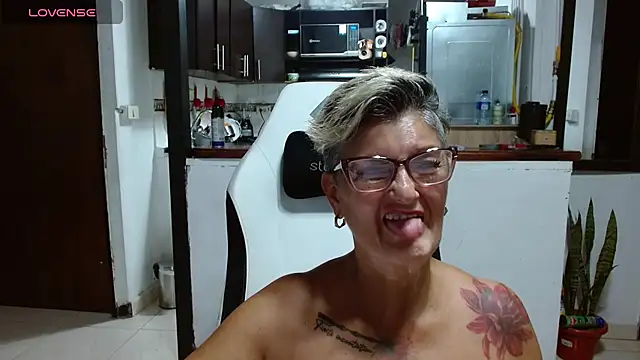 bety-cum2 webcam