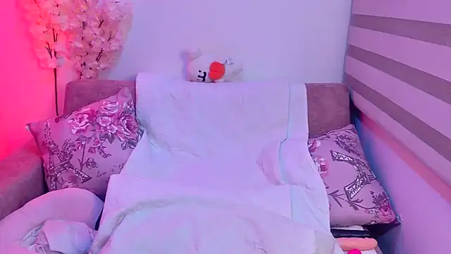 CristinaLaurentt webcam