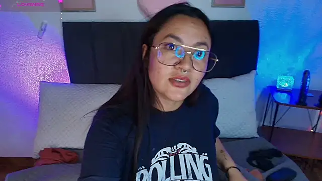 samm_curvy webcam