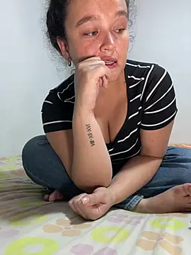 Kattyfeet webcam