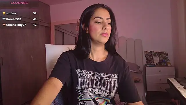 Brown_skin11 webcam