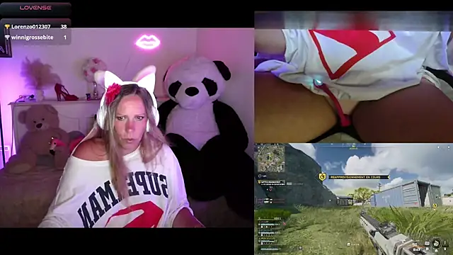 Angie-night webcam