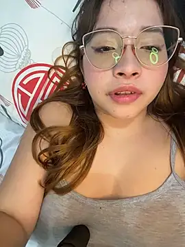 AliciaWhite_nt webcam