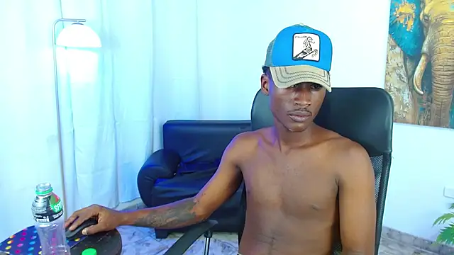 alexaandro18 webcam