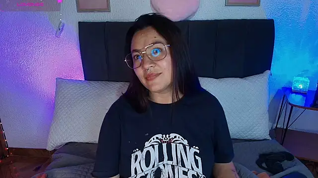 samm_curvy webcam