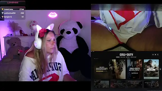 Angie-night webcam