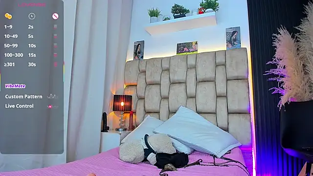 little_sophie18 webcam