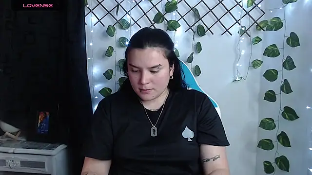 Nika_1_ webcam