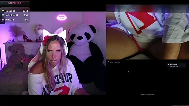 Angie-night webcam