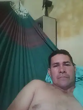 Renan1532 live cam on StripChat