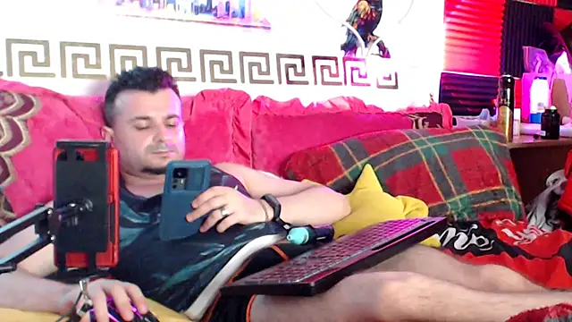 KingOfSinRO69 webcam