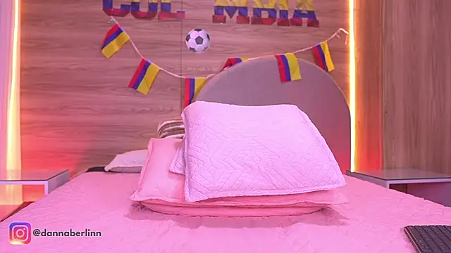danna_berlin_ webcam