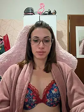 Irresistible24 webcam
