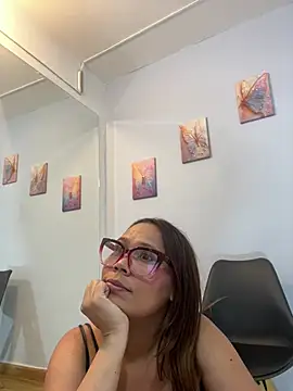 SophiaQueens webcam
