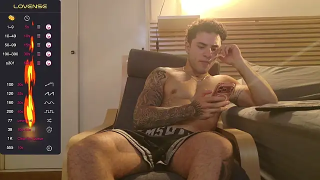 KevinWolf777 webcam