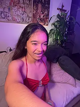 Poli_amor2025 webcam