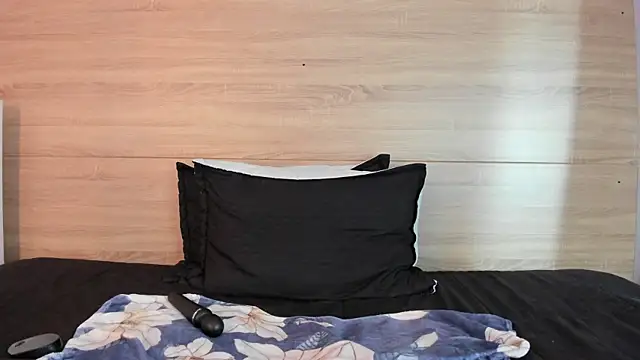 bulma_bambina_ webcam