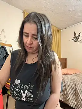 latinfemale webcam