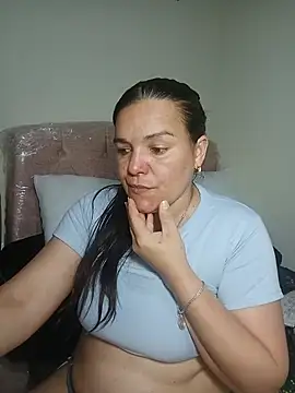 Zuleyka_69 webcam
