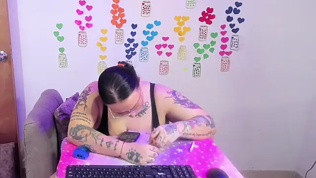 MiaYMolly webcam