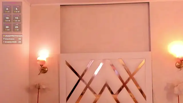 Sky_Collins_ webcam