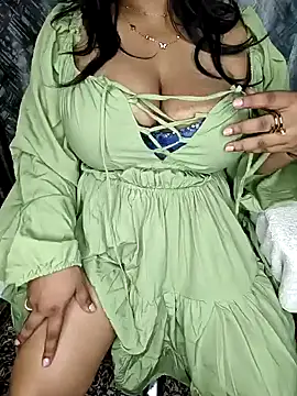 Curvy_Pooja webcam