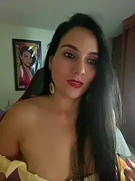 Miaswwe live cam on StripChat