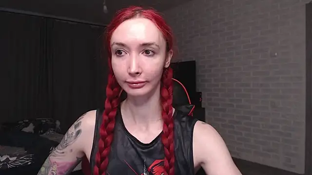 Roxy_Silver webcam