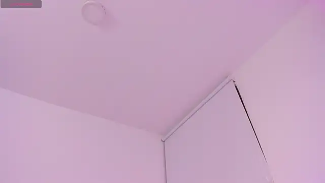 ZarianaEvanz live cam on StripChat