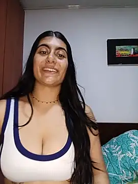 Miakhalifa__ webcam