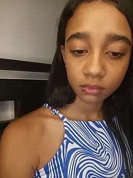 Zoe_Sweett18 webcam