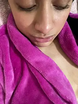 Heyalexaaa_love webcam