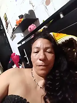Antonela45 webcam