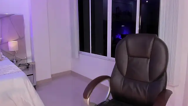 amara_foxx webcam