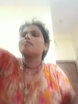Riya_lovely0143 webcam