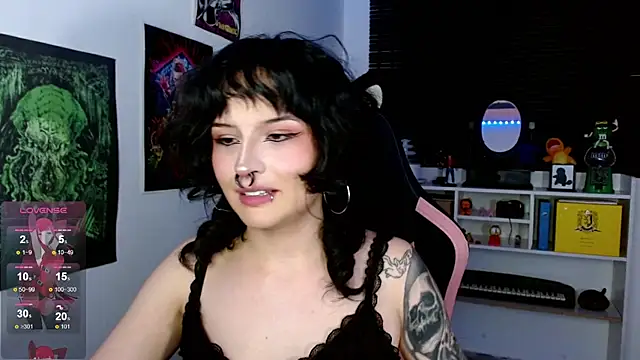 neena_nyx_ webcam