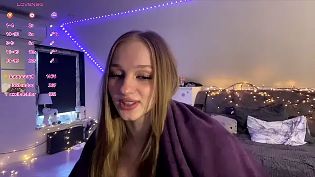 Anika_Socutehe webcam