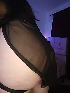 paariiss_ webcam