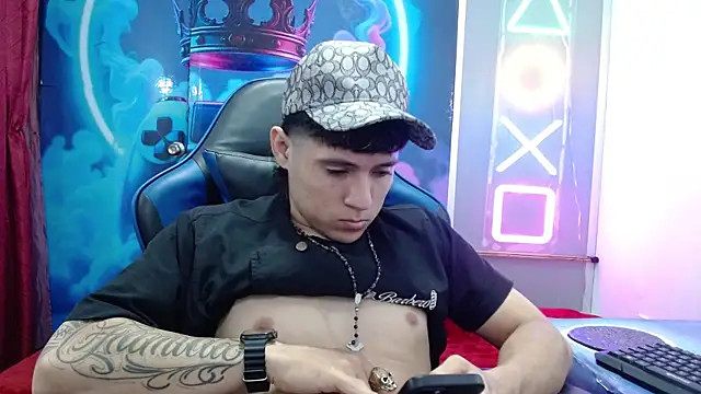 tiger_hot webcam
