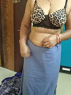 PayalSharmahot143 live cam on StripChat