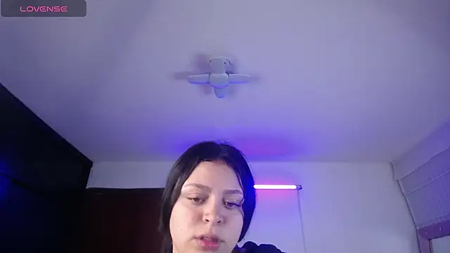Watch Cute_Angell_ live on EroticFlix - High definition streams