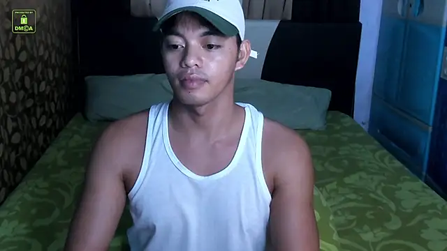 Crazyasiancum1 live cam on StripChat