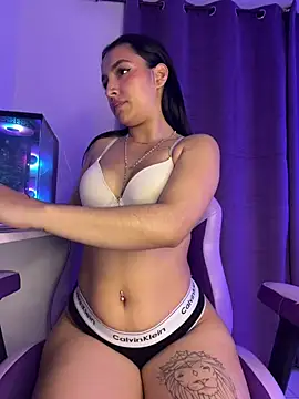 megaan_11 (F young) - SHOW MY ASS💦💦