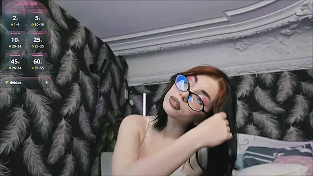 Velvet__Kiss webcam