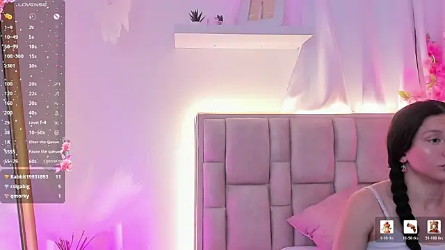 Dana_grey_ webcam