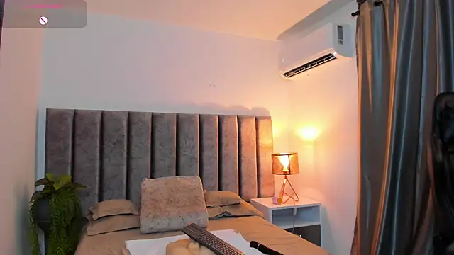 SamanthaSmithx webcam