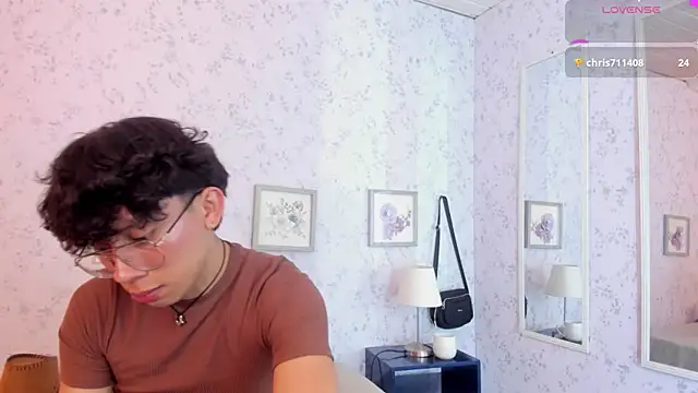 liam_twiink webcam