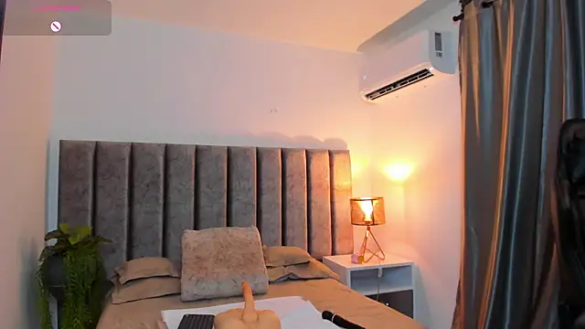 SamanthaSmithx webcam